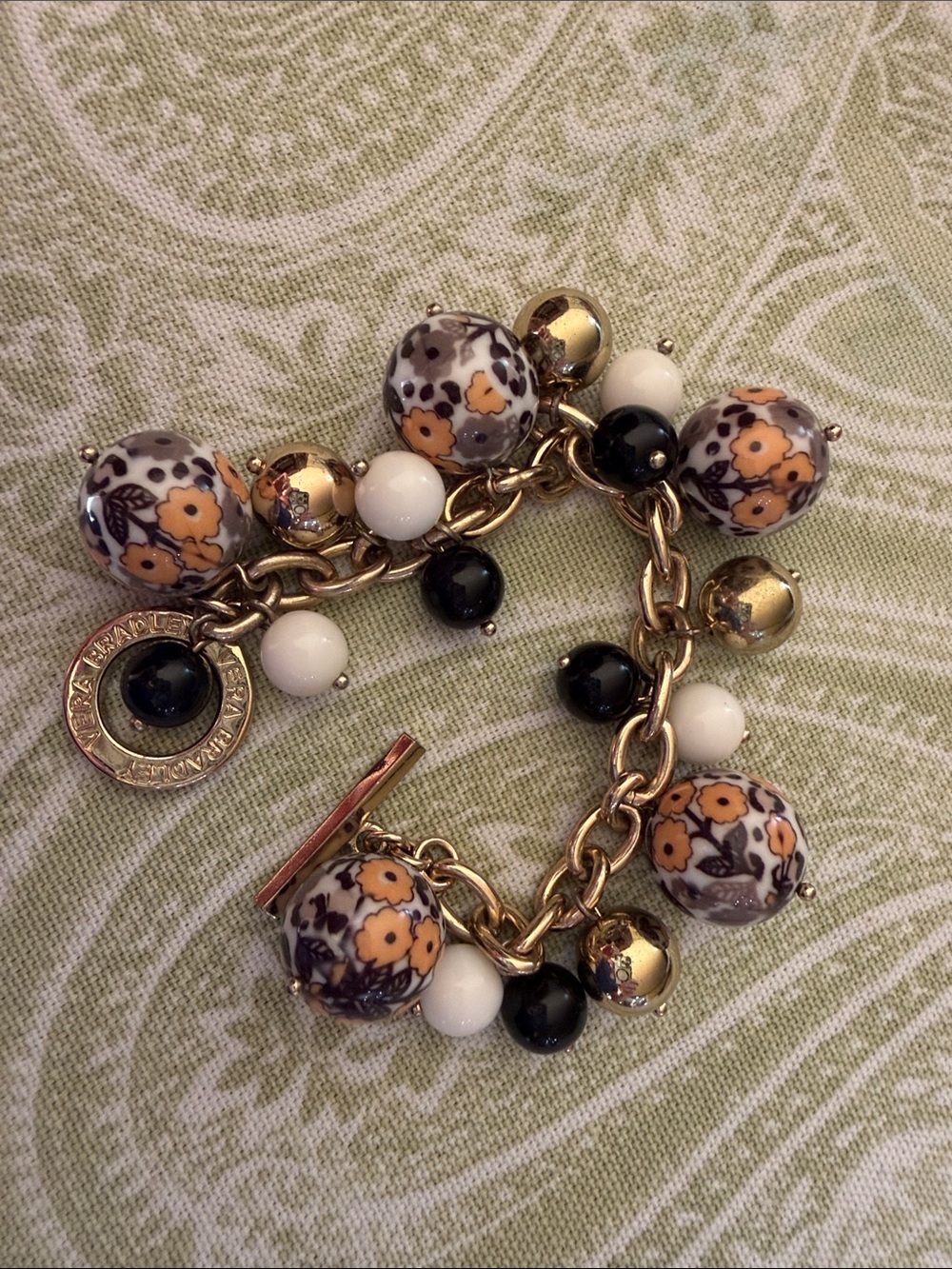 Vera Bradley Go Wild chunky bead bracelet with gold tone chain and toggle clasp
